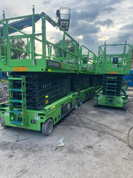 BẢNG GIÁ XE NÂNG NGƯỜI MỚI NHẤT 2025