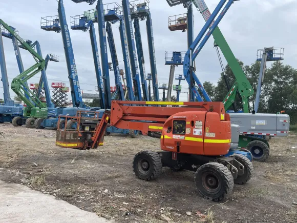 BẢNG GIÁ XE NÂNG NGƯỜI MỚI NHẤT 2025