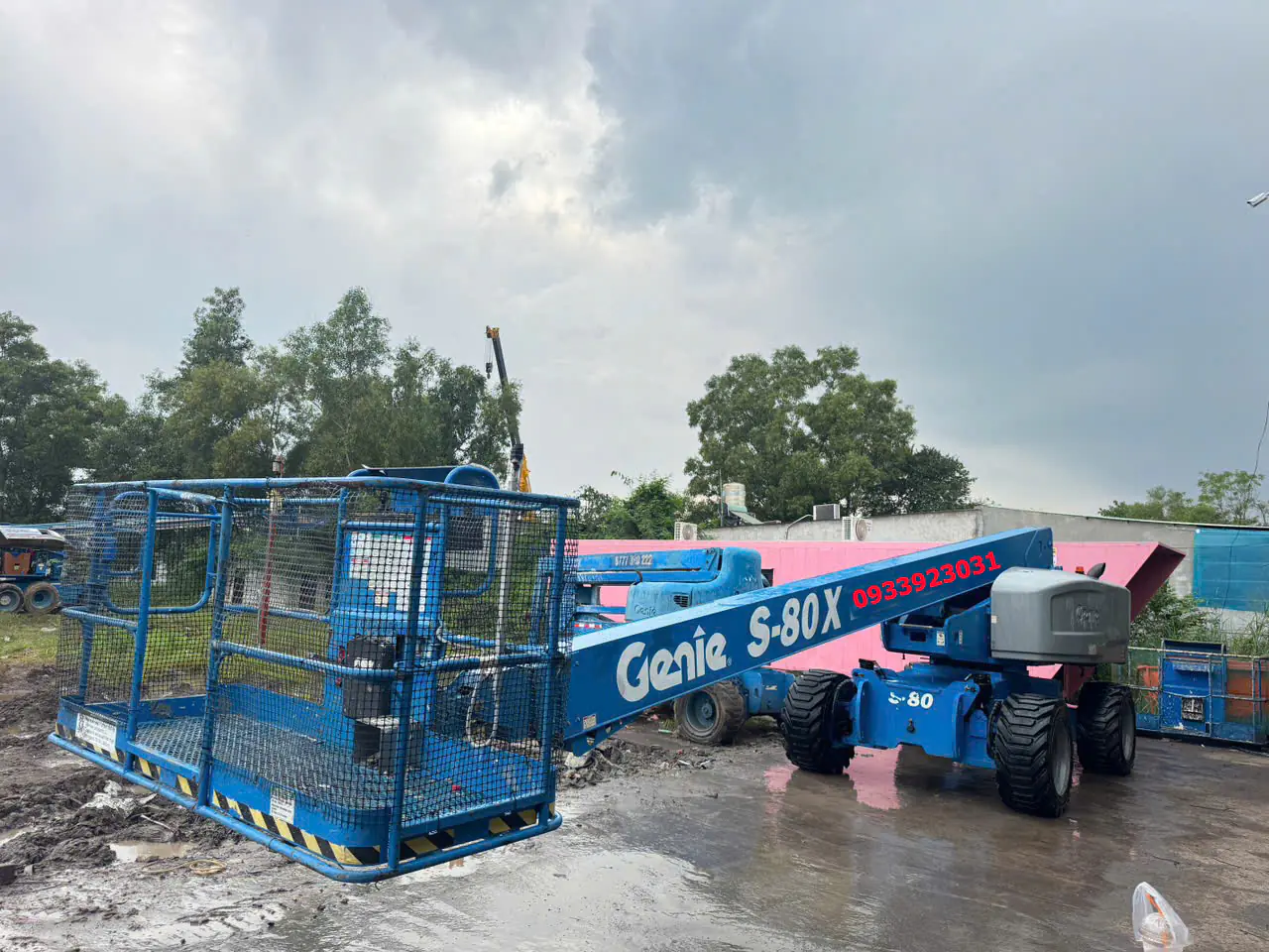 Xe nâng người Genie S80X cao 26 mét