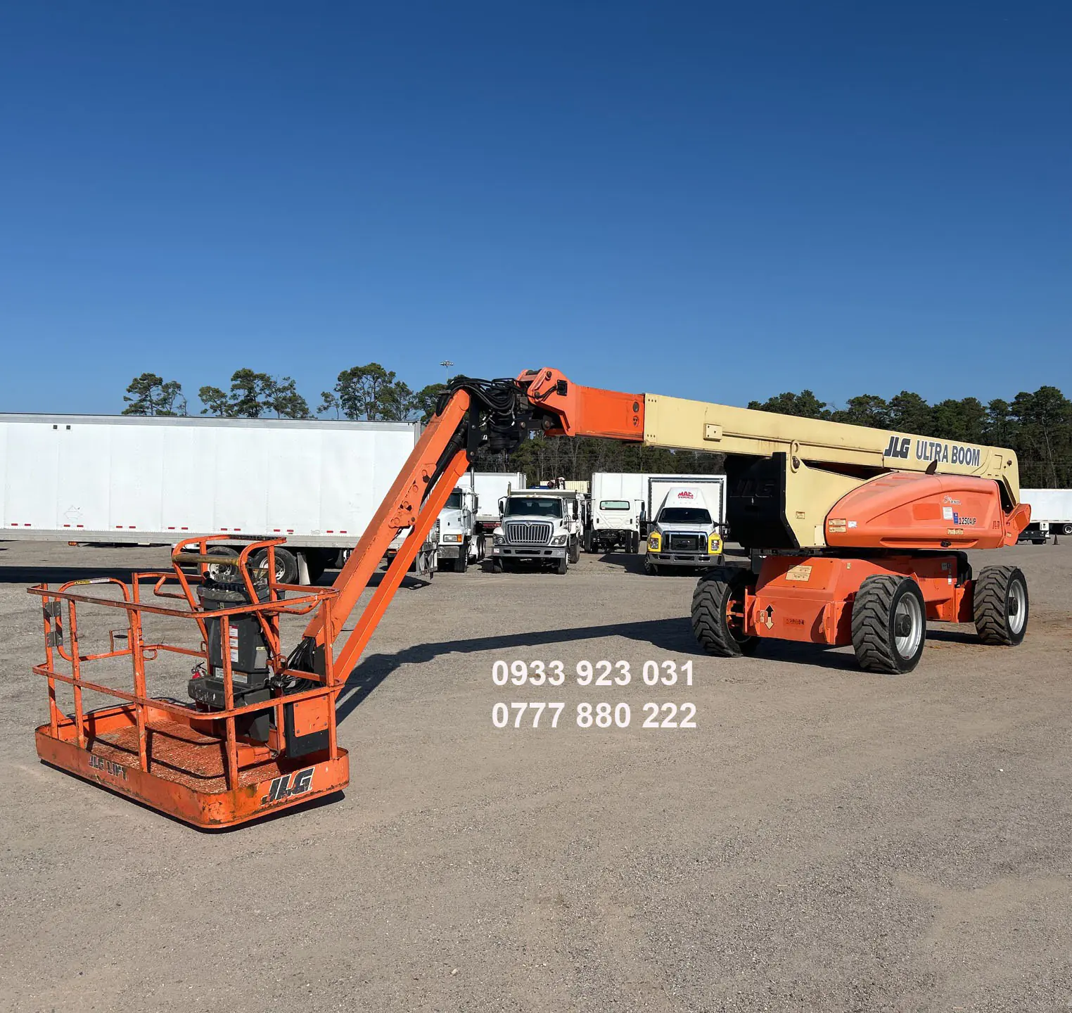 Xe nâng người JLG 1250AJP cao 40 mét