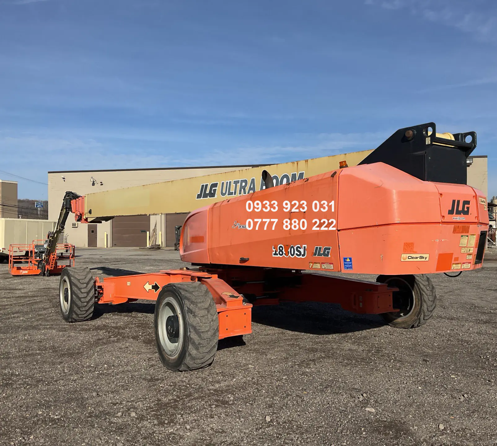 Thuê Xe Nâng Người JLG 1850SJP Cao 58 Mét