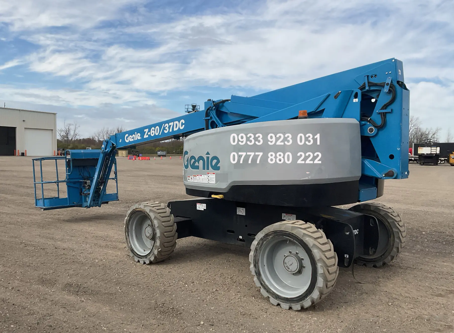 Xe Nâng Người Genie Z-60 DC