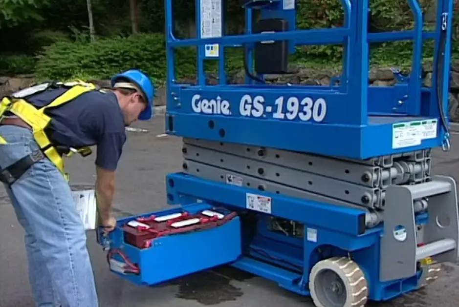 Ch&iacute;nh s&aacute;ch bảo h&agrave;nh xe n&acirc;ng người