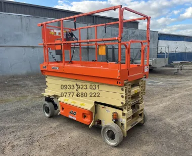 Xe nâng người cắt kéo 10 mét JLG 2646ES